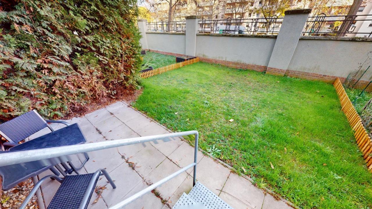 Sweethome - Business-Apartment Mit Kueche, Terrasse, Stellplatz 마그데부르크 외부 사진